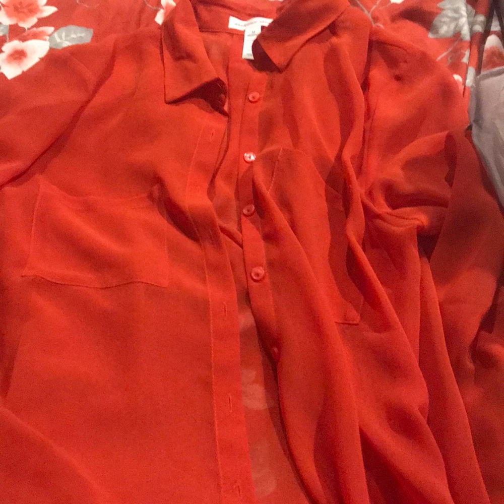 See threw orange top